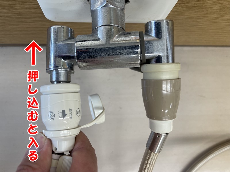 ガスコンロは自分で設置できるの？購入前に知っておきたいガスコンロ 