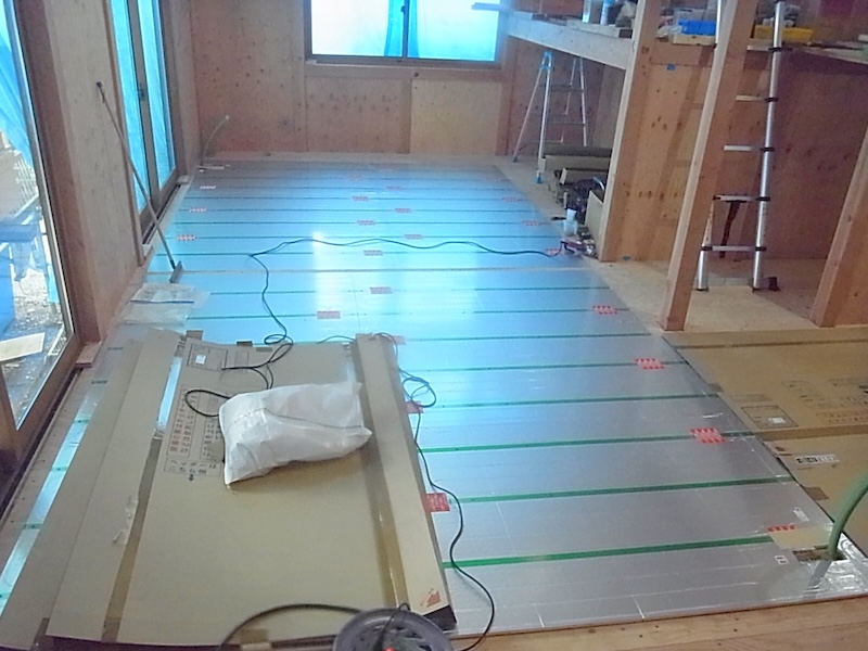 清須市の床暖房業者